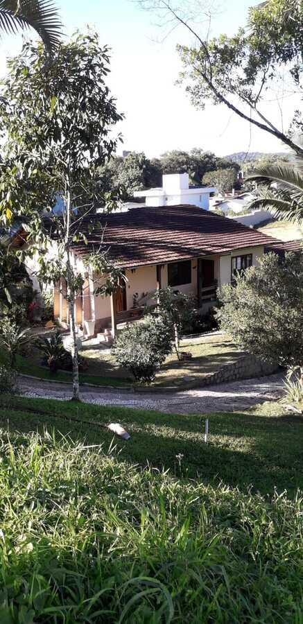 Casa  venda  no Amrica - Joinville, SC. Imveis