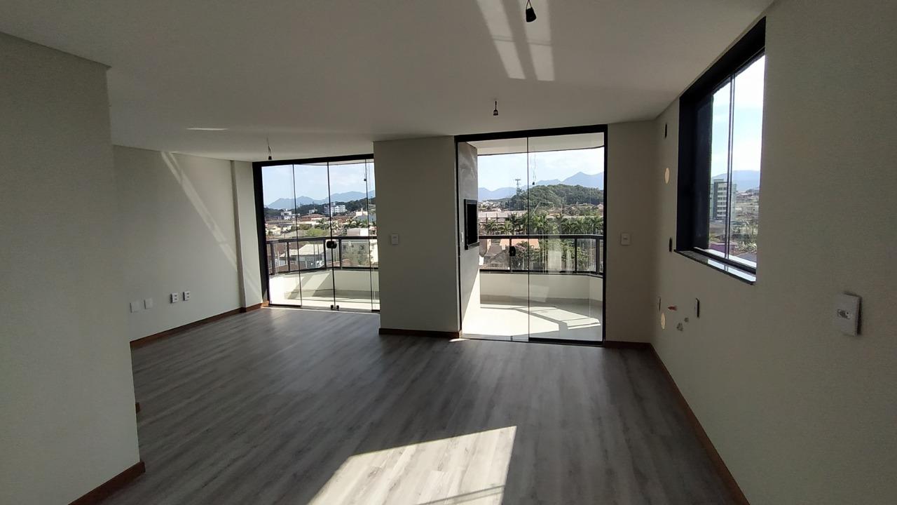 Apartamento  venda  no Costa e Silva - Joinville, SC. Imveis